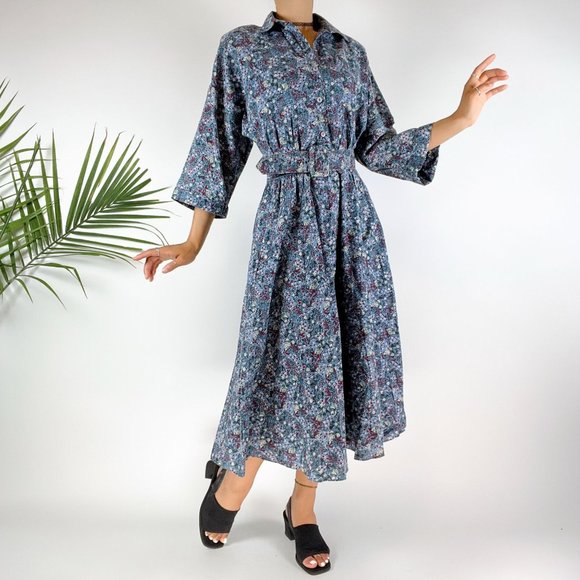 The American Shirt Dress Dresses & Skirts - Vintage 70s 80s American Shirt Dress / Red White and Blue Floral Print / Size: S